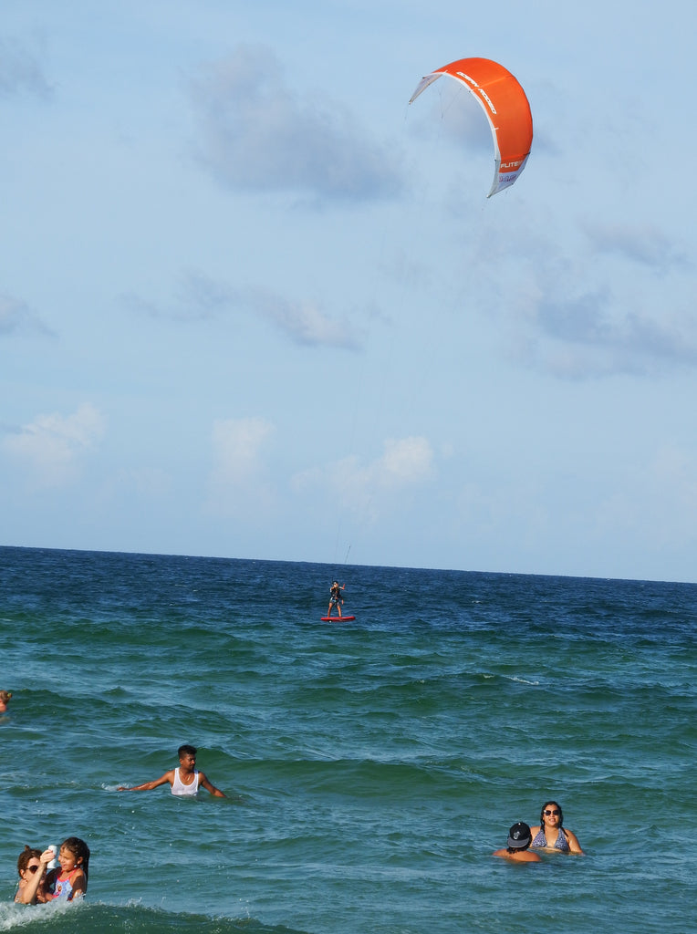 Kite Surfing in Miami Beach Photo