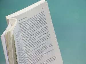 Reading in Miami Beach