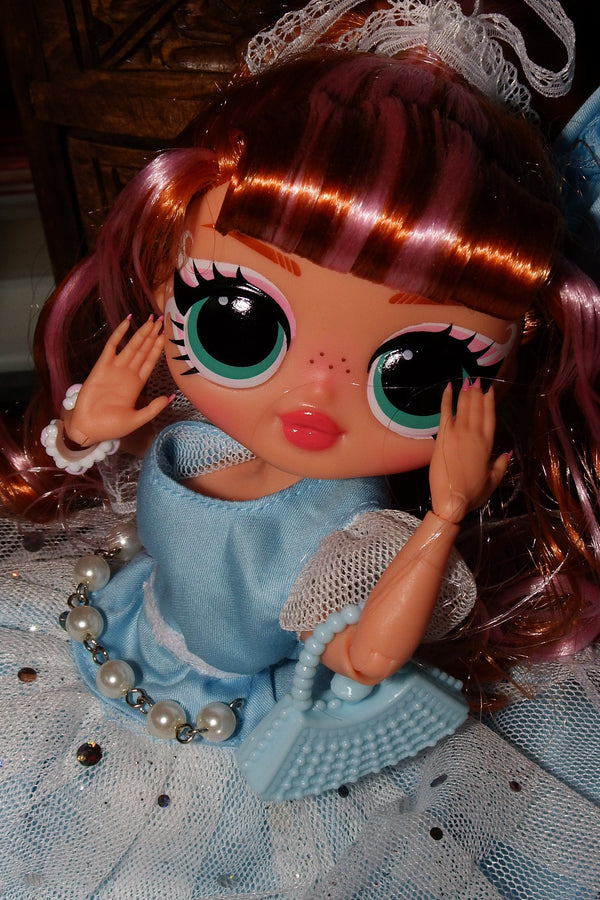 May LOL Surprise Dolls in Blue and Pink