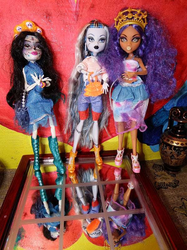 Barbie, Monster High and LOL Surprise Summer Fun June
