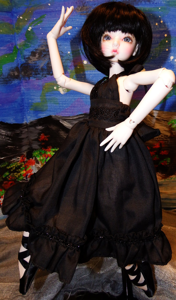 Dollmore Odette BJD Doll In Black Dress Mini Photoshoot
