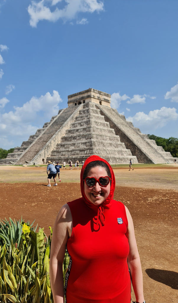 Artsy Sister Visits Chichen Itza in Cancun, Mexico Travel