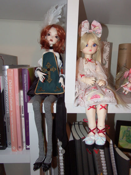 artsy sister, bjd doll, fashion doll