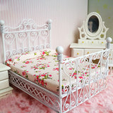 Cuteam European Style Dollhouse Bed with Mattress & Pillow 1 12 Scale Dollhouse Bed Dollhouse Furniture Miniature Dollhouse Furniture Dollhouse Decor White