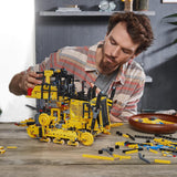 Lego 42131 Technic Cat (R) D11 Bulldozer