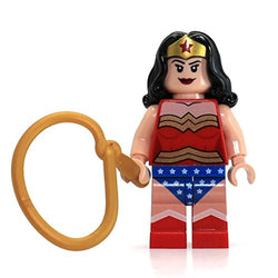 LEGO DC Comics Super Heroes Minifigure - Wonder Woman with Gold Lasso Rope (6862)