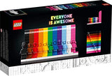 Lego Everyone is Awesome 40516 - Pride Celebration with 11 Minifigures