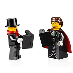LEGO Holiday MiniFigure - Carolers (Female and Male Combo) Set 10249