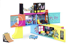 L.O.L. Surprise! Clubhouse Playset with 40+ Surprises and 2 Exclusives Dolls (569404E7C)