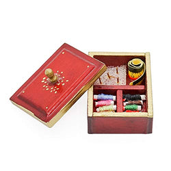 Odoria 1:12 Miniature Vintage Sewing Box with Lid WineRed Dollhouse Decoration Accessories