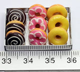 3 Pieces 1:12 Donut Dollhouse Miniature in Tray, Dollhouse Food Colorful Donut Dollhouse Kitchen Miniature