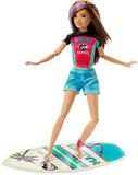 Barbie Dreamhouse Adventures Skipper Surf Doll, Approx. 11-Inch in Surfing Fashion, with Surfboard and Accessories, Gift for 3 to 7 Year Olds