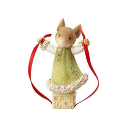 Enesco 4057654 Heart of Christmas Mouse Wrapping Gift Figurine