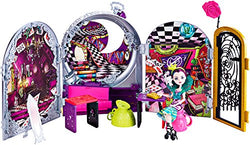 Ever After High Way Too Wonderland High and Raven Queen Playset