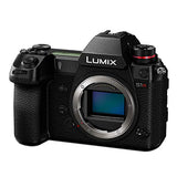 Panasonic LUMIX S1R Full Frame Mirrorless Camera with 47.3MP MOS High Resolution Sensor, L-Mount Lens Compatible, 4K HDR Video and 3.2” LCD - DC-S1RBODY (Renewed)