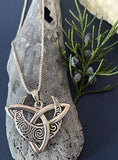 Jewelry Trends Sterling Silver Celtic Triquetra Moon Goddess Trinity Knot Pendant Necklace 18"