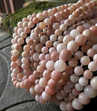 [ABCgems] Extremely-Rare Bahamas Salmon-Pink Queen Conch Shell (Front & Back/Two-Tone- Salmon Pink & Snowy White) Tiny 4mm Smooth Round Natural Mother of Pearl Healing Energy Beads (Light Pink)