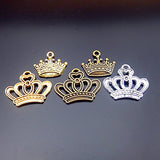 JulieWang 24pcs Mixed Vintage Style Alloy Ramdon King Crowns Pendants Findings Crafts Charms