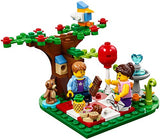 Lego 40236 Romantic Valentine Picnic 126 pcs