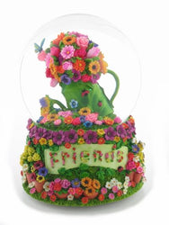 "Friends" Waterglobe Figurine San Francisco Music Box Retired