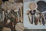 The Wood Carver's Dozen: A Collection of 12 Beautiful Projects for Beginners