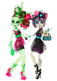 Monster High Zombie Shake Rochelle Goyle and Venus McFlytrap Doll (2-Pack)