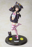 Kono Subarashii: Megumin Hoodie Look Chomusuke 1:7 Scale PVC Figure