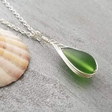 Yinahawaii Handmade Sea Glass Necklace, Hawaiian Jewelry For Women, Braided Emerald Necklace Green Necklace, Beach Jewelry Sea Glass Jewelry For Women, Birthday Gift For Women (May Birthstone Jewelry)