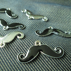 6 Pcs of Mustache Black Enamel Charms Pendant Supplies (NS004)